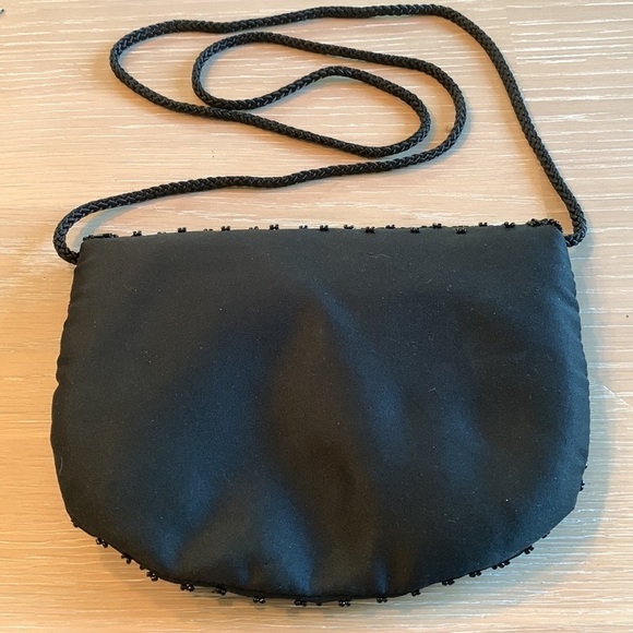 Vintage Beaded Black Crossbody Bag, very good condition, clean inside and out - Picture 3 of 4